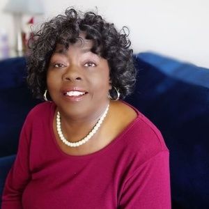 Meet your Posher, Theresa